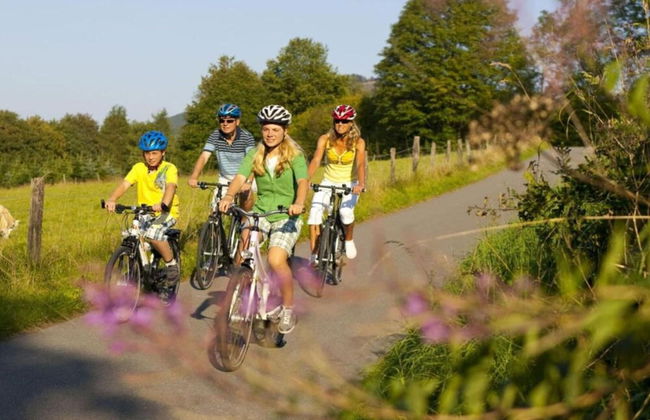 Furnished Bungalow With Peaceful Neighbourhood - Photo 39