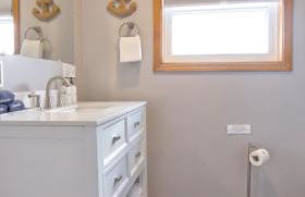 Cast away with kayaks a game room a fire pit and views - Foto 26