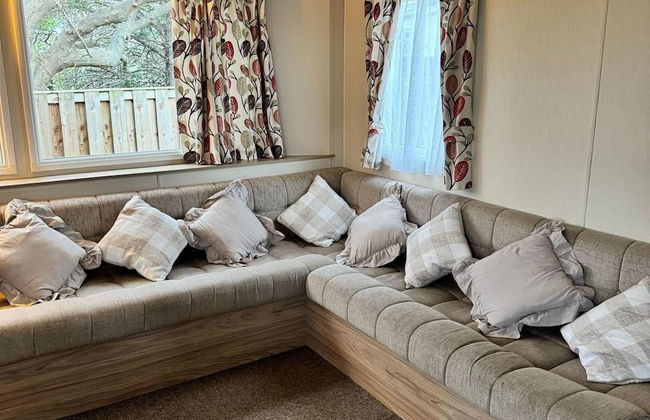 3 Bed Caravan - Sleeps 6 - Pets - 5 min to Beach - Foto 6