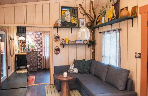 Romantic Cottage with Sauna and Cold Plunge - Foto 2