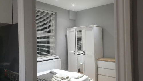 Lovely 1 bedroom flat High Barnet 3 mins away - Foto 2