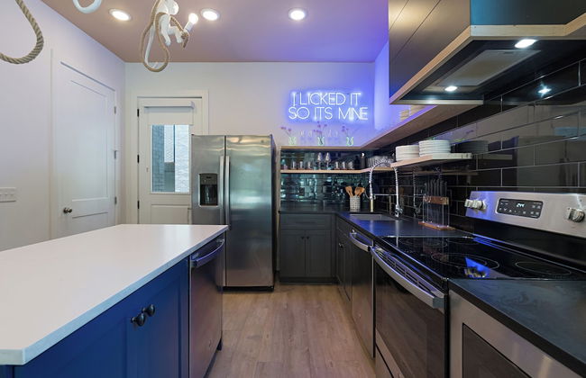 The Grove by AvantStay – Stylish Group Stay with Private Bathrooms - Foto 39