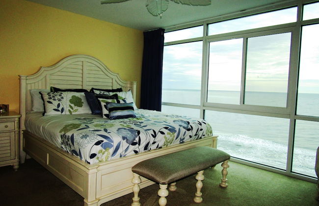 Regency Towers - Foto 6