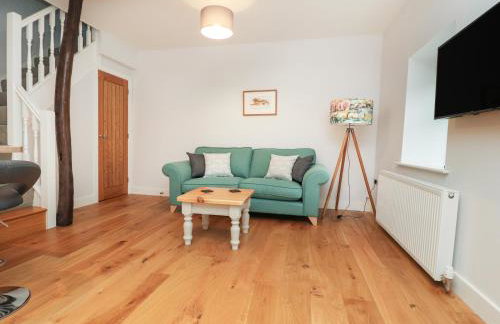 3 Hull House Cottage - Photo 4