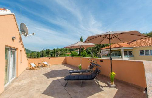 Casa Lidia - Modern & Spacious & Few Steps to Beach & Breathtaking View - Photo 1