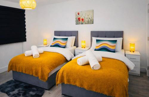 Exquisite Four Double Bed Room House - Foto 7