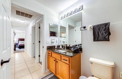 #463-Fabulous 4 bed villa with south facing private pool and spa overlooking water - Foto 27