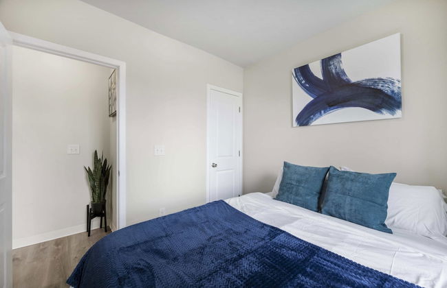 Modern Retreat Near Henry Ford - Foto 22