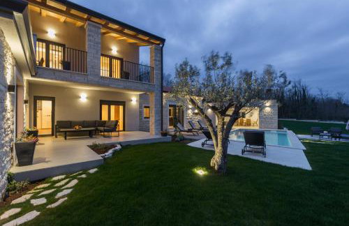 Villa Harmony for 8 people in Central Istria with 50 m2 private pool and sea view - Foto 14