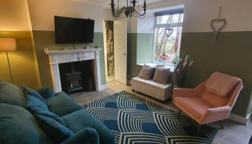 Hot Tub, 25min to Snowdon Watkin path, Stunning Mountain Views - Foto 5