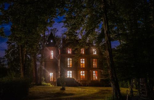 Private Château with sauna, hot tub & 4ha park - Château Guillermo - Photo 45