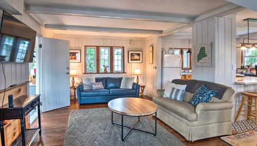 Charming Pine Point Cottage - 2 Blocks to Ocean! - Foto 3