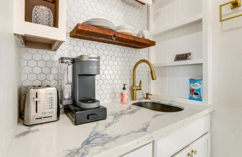 Solo Escape with Hot Tub! 10 Mi to Dtwn Sacramento - Foto 15