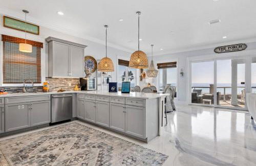 Blue Heaven on the Beach Gulf Front Sleeps 20 6 Br Heated Private Pool - Foto 3