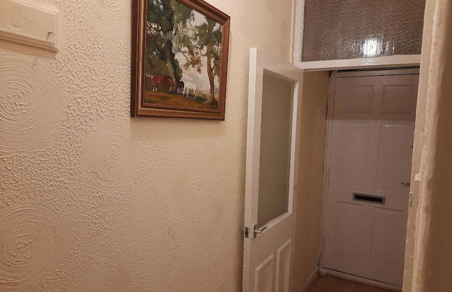 Immaculate 3-bed House in Middlesbrough With Wifi - Foto 5