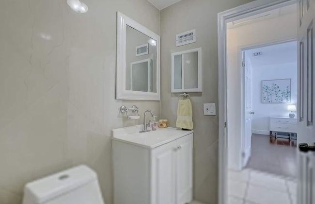 Riverfront King Bed Pool Nearby Beach - Foto 22