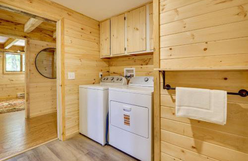 Dock and Kayaks Annabessacook Lake Retreat! - Foto 21