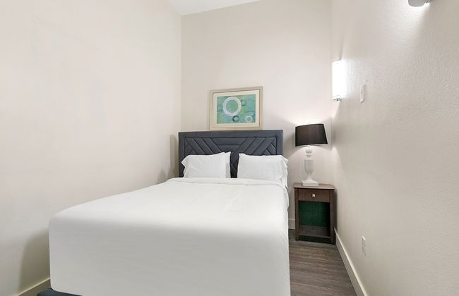 Stunning Condos Near French Quarter - Foto 9