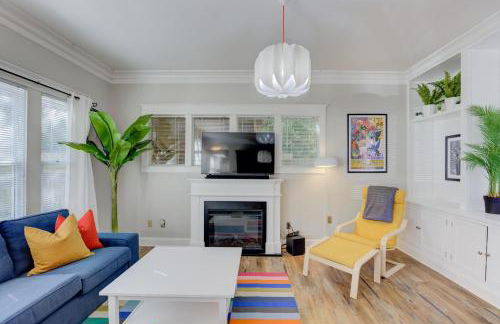 Hip and Spacious Midtown Cottage near Beale Street - Foto 2