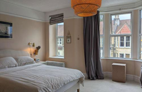 Charming 3-Bedroom House in Bristol with Garden - Perfect for Families - Foto 24