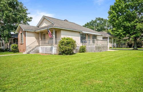 10 Mins to Tiger Stadium South Burbank Bungalow - Foto 22