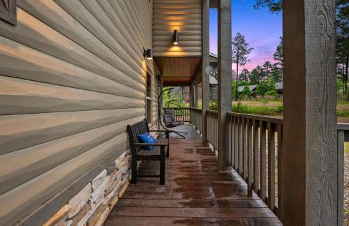 King Suite! Hot Tub, Arcade Games, L2 EV, Fire Pit, Kids Playset, Ping Pong, Dog Friendly - Foto 71