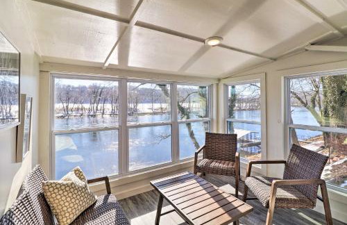 Fish House with Deck, Fire Pit and River Views - Foto 15