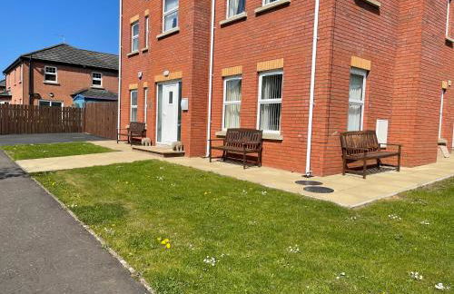 Luxury Portrush Holiday Homes - The Grove, Portrush Sleeps 14 - 6 bedrooms - Foto 38