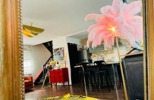 Loft atypique 130 m2 Clim patio couvert et terrasse pkg gratuit tram à 5mn à pied un accès direct au centre-ville - Foto 19