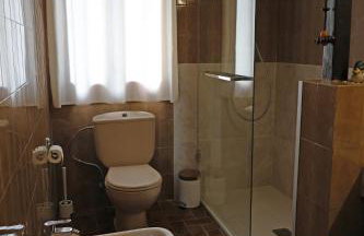 El Cedre Blau Vivienda con piscina en Granollers - Foto 41