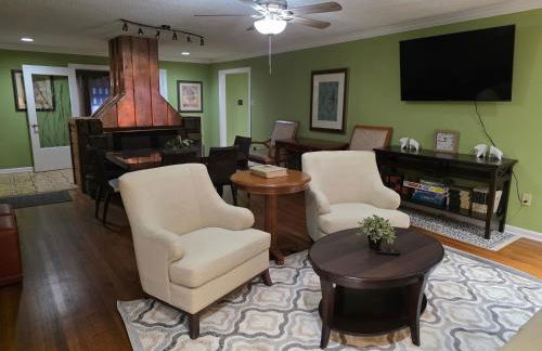 6BR in Suburban area close to Freeway and Galeria - Foto 34