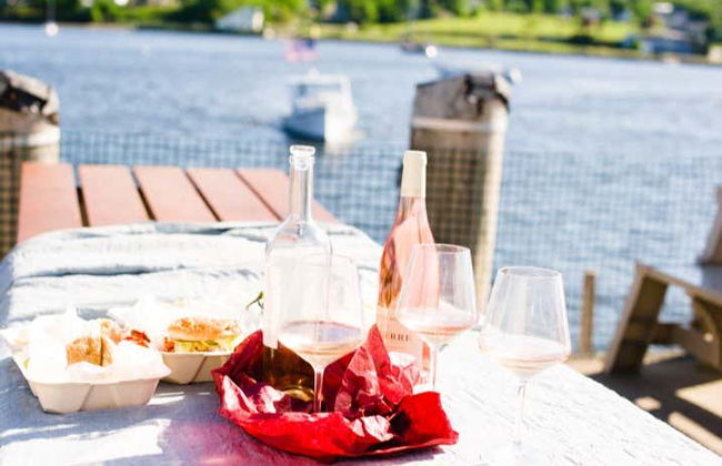 Paseo en barco al atardecer + Degustación de lobster roll - Foto 8