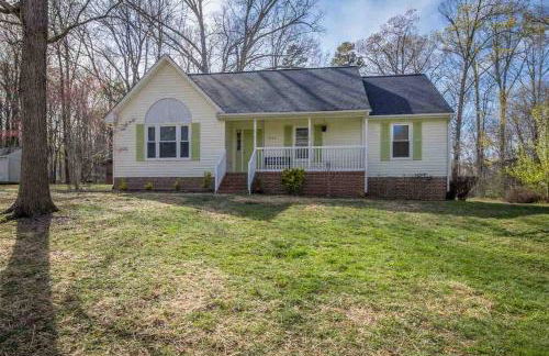 Hot Tub, K Bed, Hammock, Fire pit, Quiet & Peaceful - Foto 11