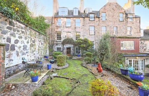 JOIVY Beautiful apartment, private garden, Calton Hill - Foto 74