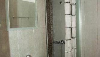 Musses Studios - Photo 5, towels, Shower