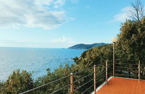 Tuscan seafront apartment with private access to sea - Foto 5