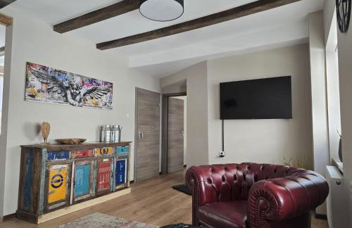 Excellent house - Photo 1