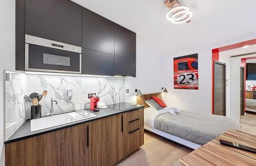 Le 917 - Studio - Netflix - Foto 1