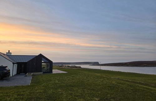 Luxury Coastal Retreat - Isle of Eday - Photo 4