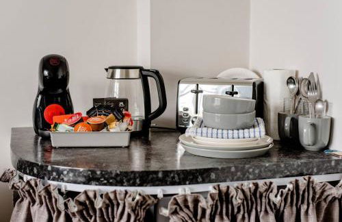 Penthouse Suite, Sea View, Close to Shops, Beach and Train - Foto 20