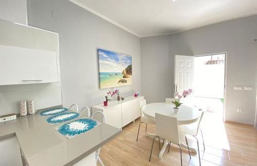 Sol Cavet con jardin Portaventura - Photo 24