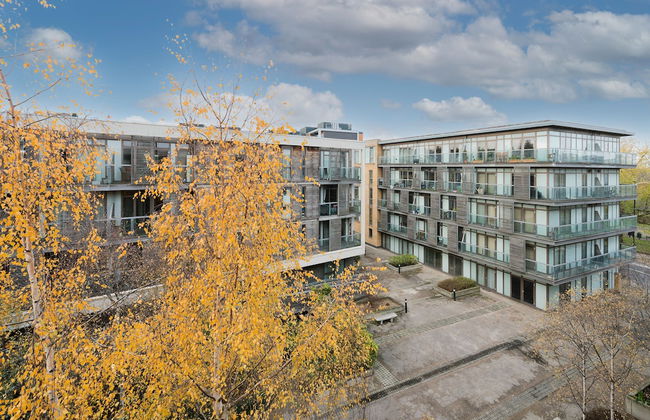 Spacious Flat With Balcony Close to the River in Greenwich by Underthedoormat - Foto 14