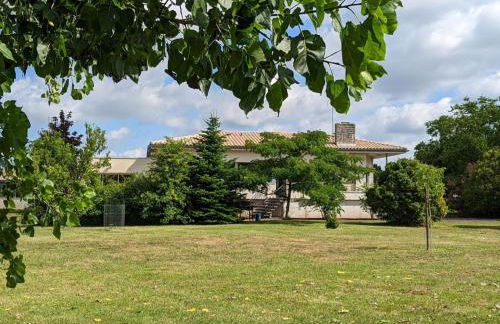 Maison confortable avec jardin privatif, internet, parking - FR-1-653-112 - Foto 13