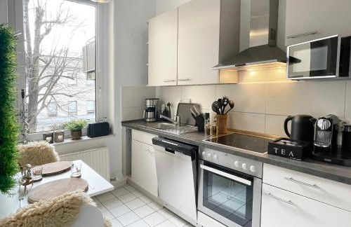 Magic Forest Design Apartment, 65 Zoll TV, Waschtrockner, beste Lage, am Markt - Foto 17