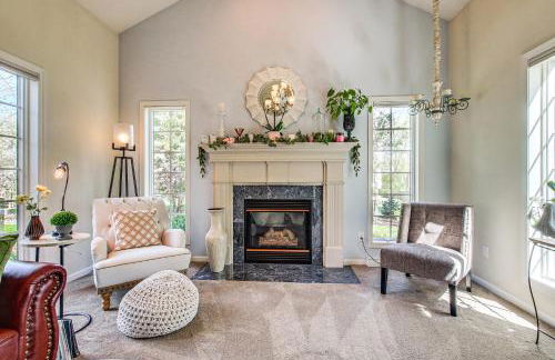 Menasha Home with Patio - Walking Distance to Lake! - Foto 4