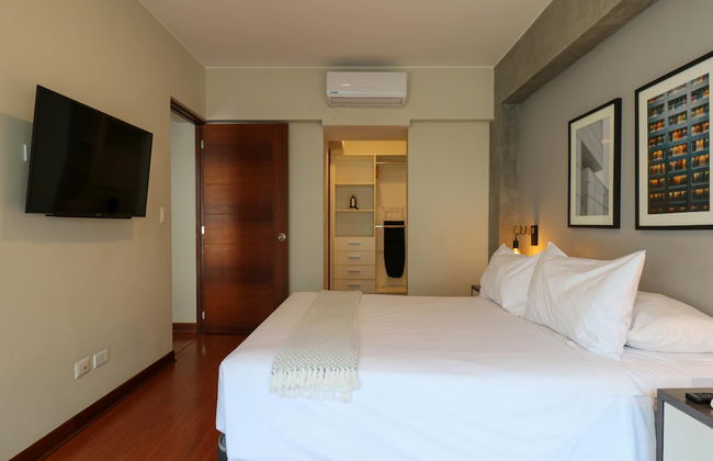 w Lush 2BR w AC Near Kennedy Park in Miraflores - Foto 11