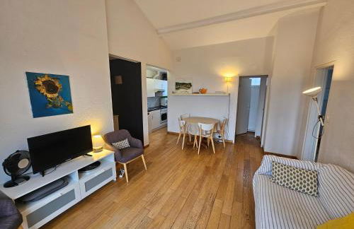 WIFI, Climatisation, parking, plage à pied - Photo 5