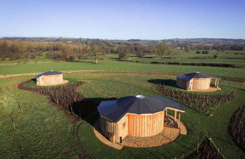 Nether Farm Roundhouses - Henmore Water & Sturston Winds with hot tubs - Bradley Wood no hot tub - Foto 8