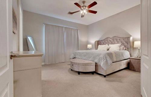 HOLLYHOCK - Pet-Friendly 4BR Heated Pool & Near Golf - Foto 4