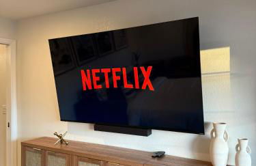 Beach Paradise- 4 min walk from beach - Foto 8